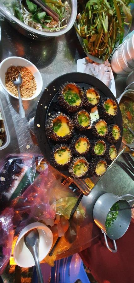 Hotel Nhà Nghỉ NgọC PhuọNg Hon Son Lai Son Zewnętrze zdjęcie